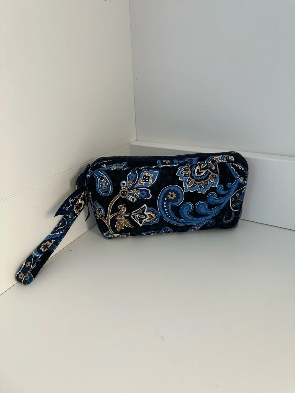 Vera Bradley Midnight Paisley Quilted Wristlet Wallet Zip Pouch Cosmetic Bag